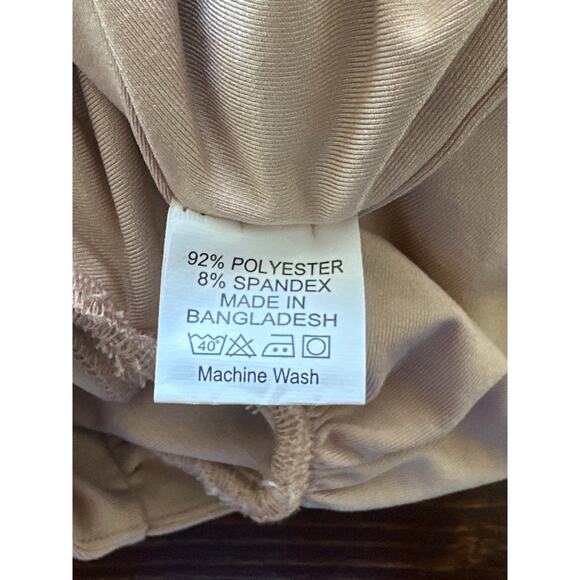 Sean with Ohpolly.com NWOT Wide Leg Jumpsuit 2 Tan Ruched Low Cut City Chic - Picture 10 of 14